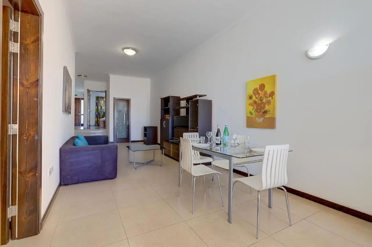 Modern 2 Bedroom Maisonette In Central Sliema Apartment